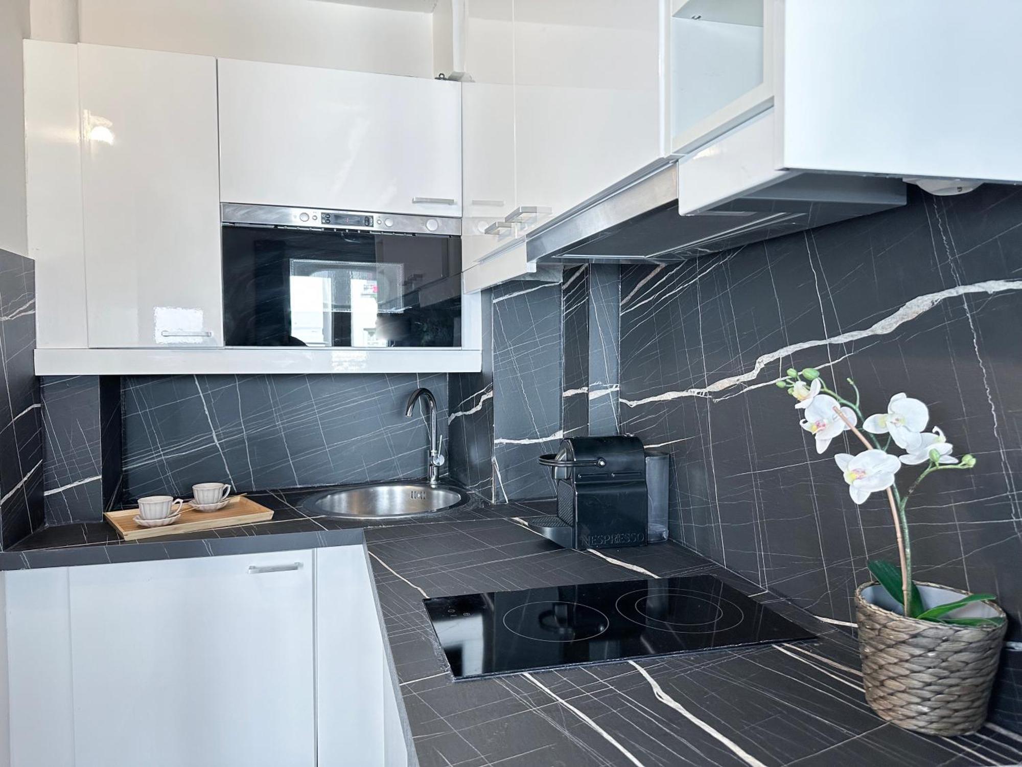 شقة Chic Flat In Pantheon & Luxembourg Garden باريس المظهر الخارجي الصورة