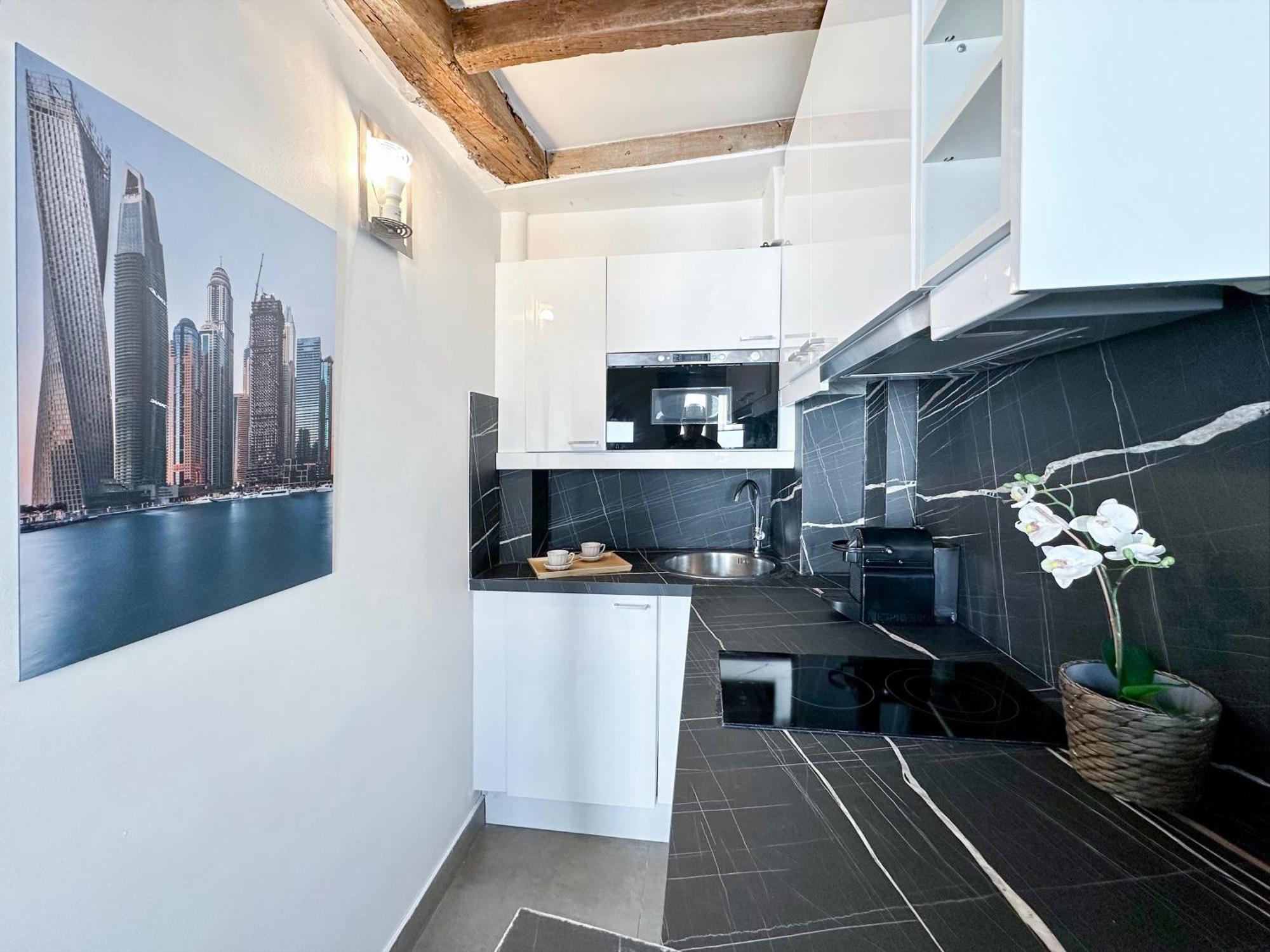 شقة Chic Flat In Pantheon & Luxembourg Garden باريس المظهر الخارجي الصورة
