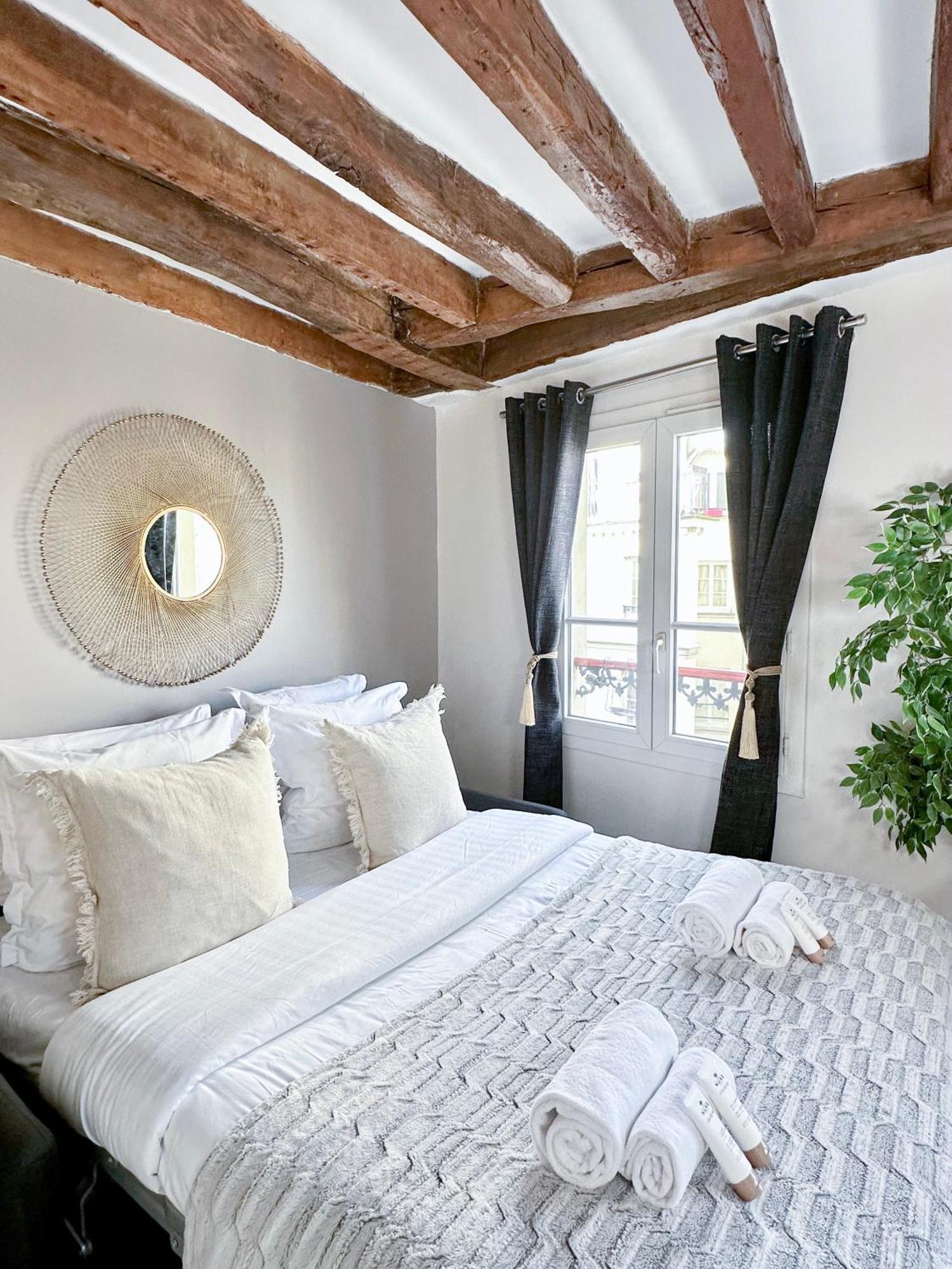شقة Chic Flat In Pantheon & Luxembourg Garden باريس المظهر الخارجي الصورة